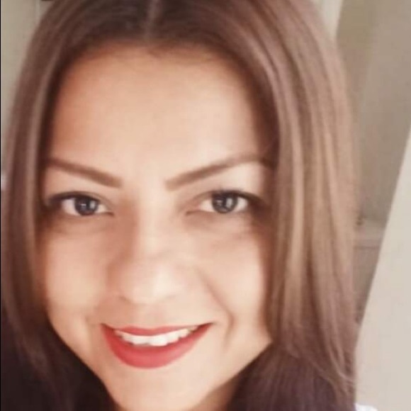 Meet your Posher, Yazmin - Picture 1 of 1